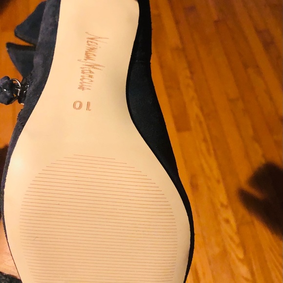 Sexy suede boots - Picture 4 of 5